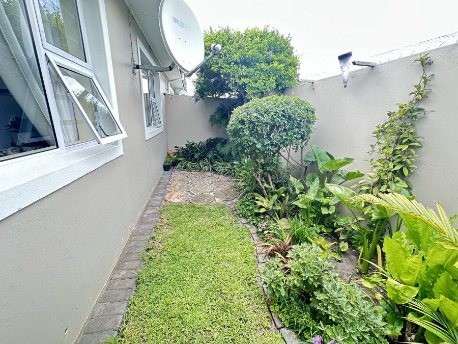 2 Bedroom Property for Sale in Montage Western Cape